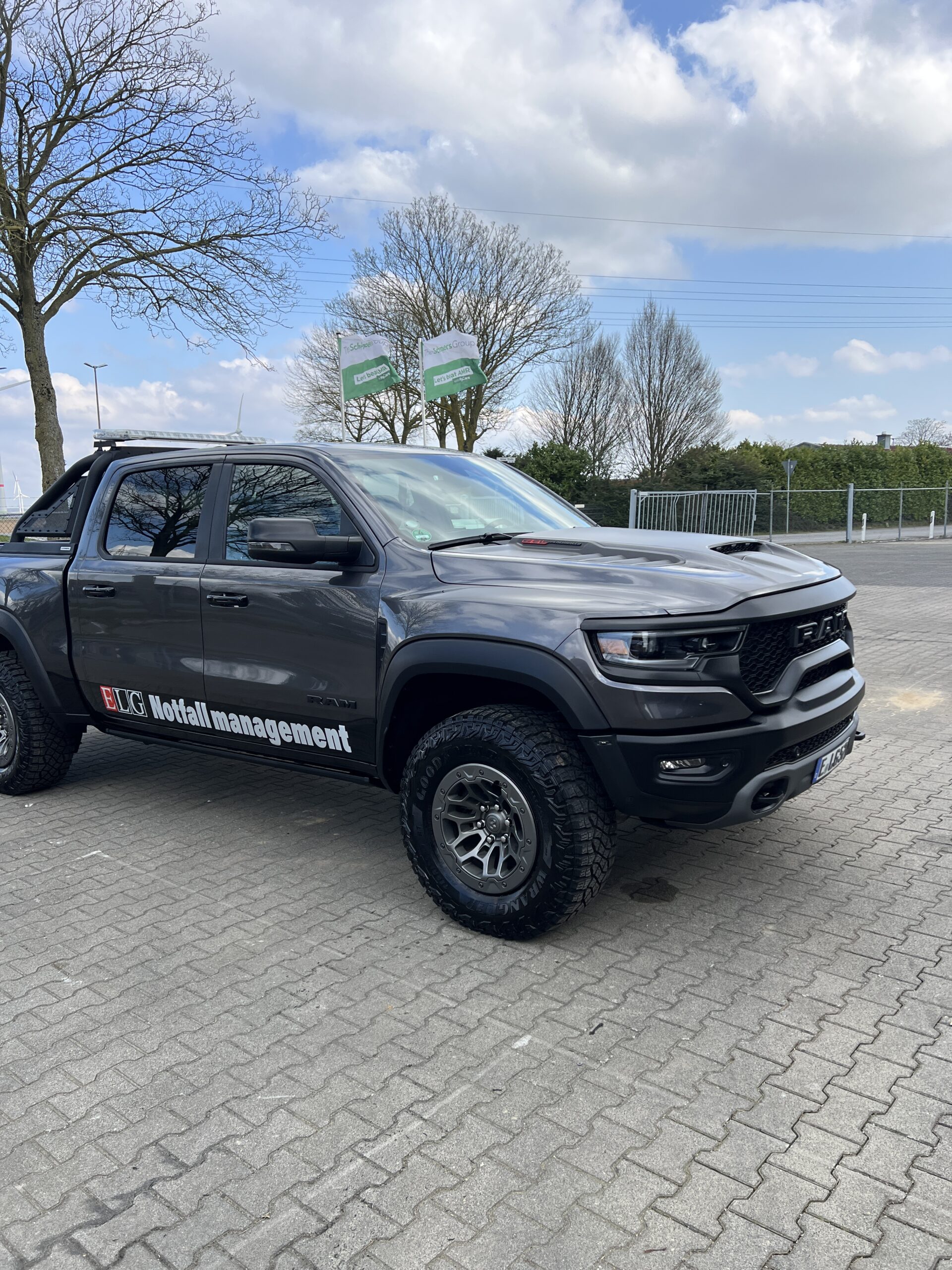 20250315_122830153_iOS